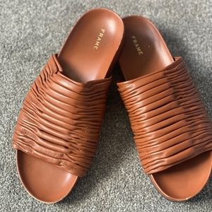 Frame Reese Slide Tobacco slides